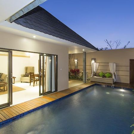 Flamingo Dewata Pool Villa Uluwatu Quarto foto